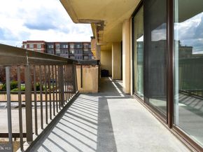 400 Madison Street 301, Alexandria VA 22314
