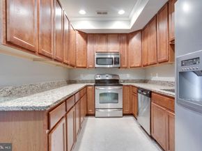 1245 18TH Street NE 2, Washington DC 20002