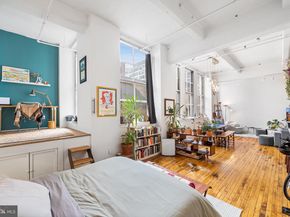 1238 Callowhill Street 202, Philadelphia PA 19123