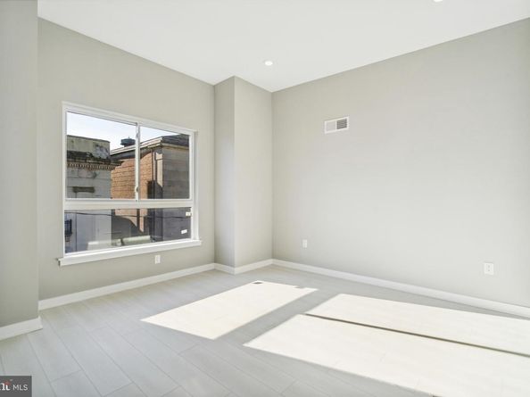 1345 W York Street, Philadelphia PA 19132