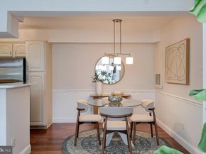 2224 Springwood Drive J, Reston VA 20191