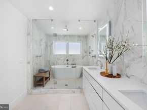 4892 Macarthur Boulevard NW, Washington DC 20007