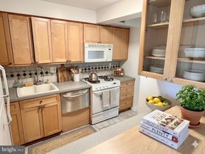 490 M Street SW W602, Washington DC 20024