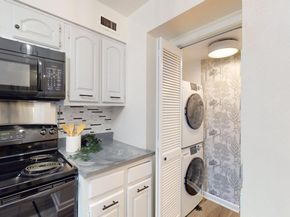 1001 26TH NW 705, Washington DC 20037