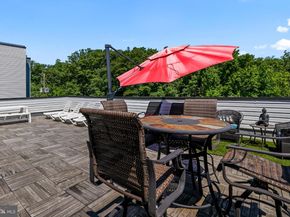 2221 M Street NE PH1, Washington DC 20002