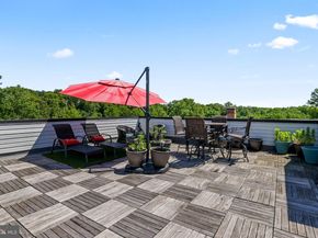 2221 M Street NE PH1, Washington DC 20002