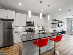 2221 M Street NE PH1, Washington DC 20002