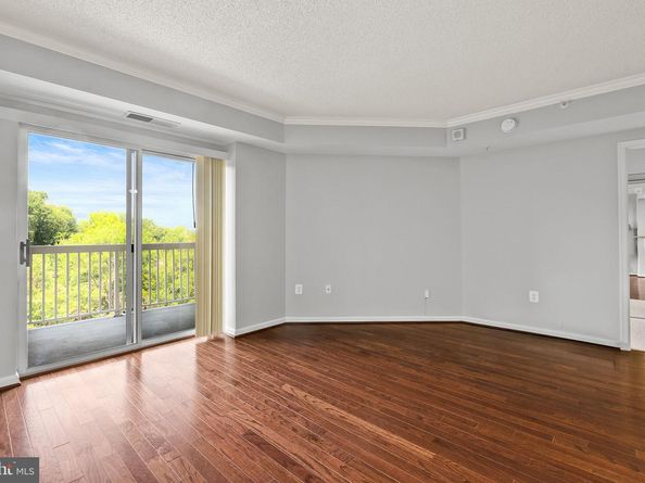 3101 N North Hampton Drive 606, Alexandria VA 22302