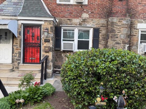 649 Briarcliff Road, Upper Darby PA 19082