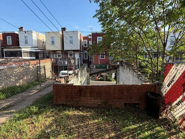 1958 W Sparks Street, Philadelphia PA 19141