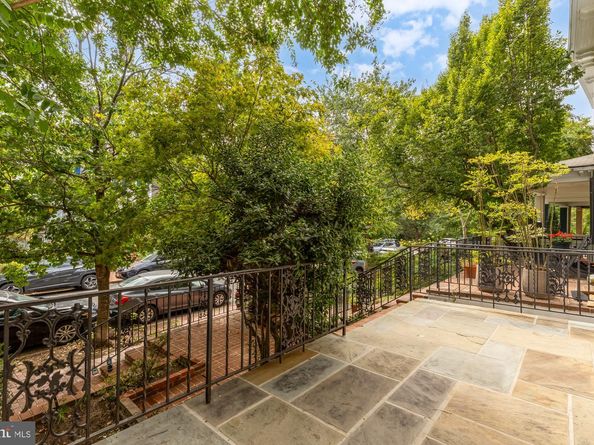 2015 Allen Place NW, Washington DC 20009