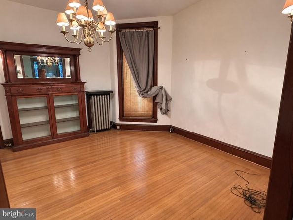 5520 Larchwood Avenue, Philadelphia PA 19143