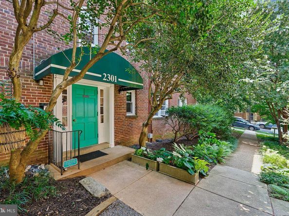 2301 41st Street NW 302, Washington DC 20007