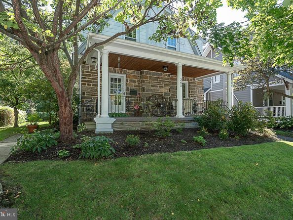205 N Edgmont, Media PA 19063