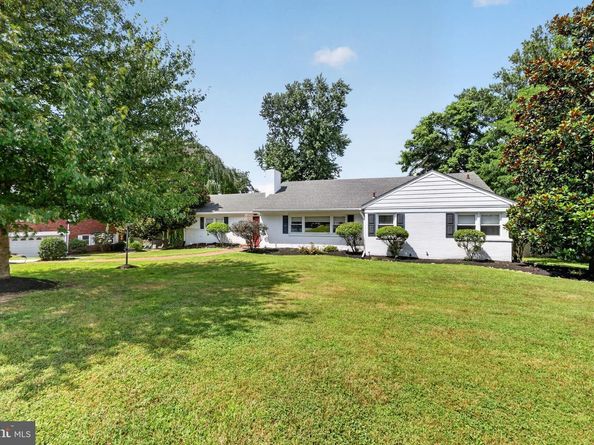 422 Conard Drive, Springfield PA 19064