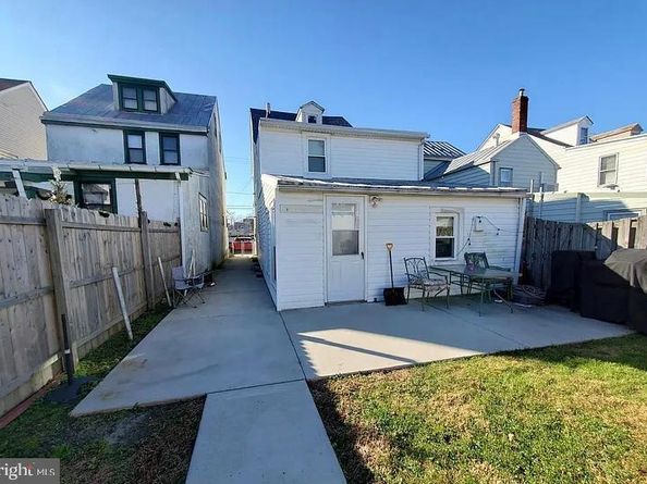 213 Dorrance Street, Bristol PA 19007