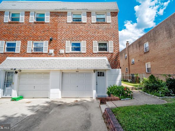 10242 Selmer Place, Philadelphia PA 19116
