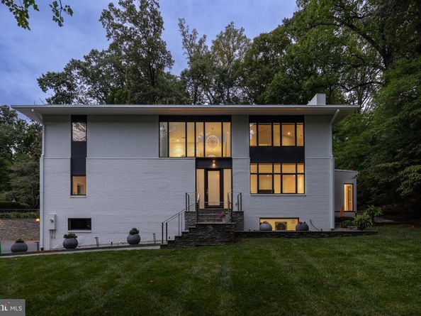 6016 Chesterbrook Road, Mclean VA 22101