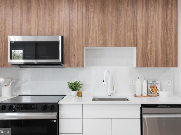 1124 Florida Avenue NE 301, Washington DC 20002