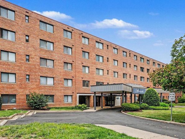 3515 Washington Boulevard 218, Arlington VA 22201