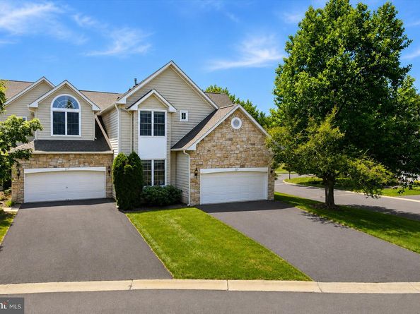 219 Birkdale Drive, Blue Bell PA 19422