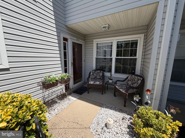 2703 Sterling Road, Yardley PA 19067