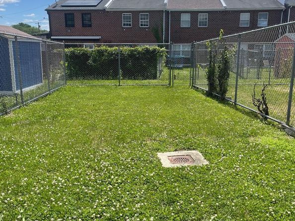 4635 Paul Street, Philadelphia PA 19124