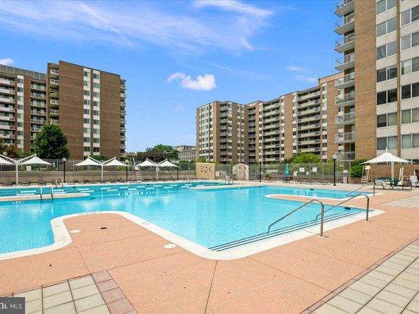 3001 Veazey Terrace NW 322, Washington DC 20008