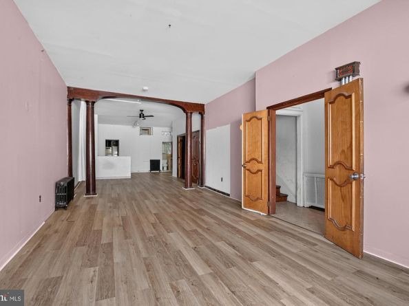 1147 S 10TH Street, Philadelphia PA 19147