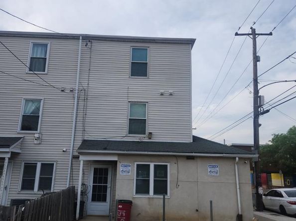 1600 W Diamond Street, Philadelphia PA 19121