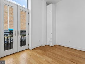 1211 G Street SE 5, Washington DC 20003