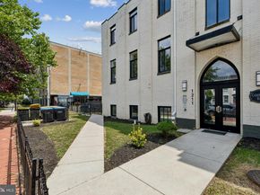 1211 G Street SE 5, Washington DC 20003