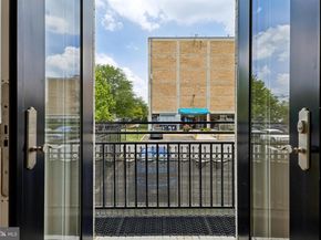 1211 G Street SE 5, Washington DC 20003