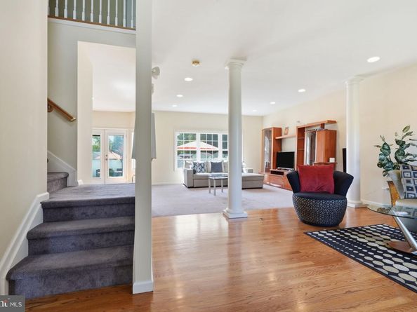 1935 Hulmeville Road, Bensalem PA 19020