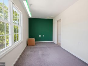 1935 Hulmeville Road, Bensalem PA 19020