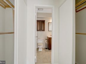 3152 Covewood Court N, Falls Church VA 22042