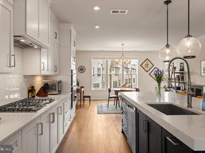 1734 Mckenna Point Drive 1608, Mclean VA 22102