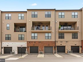 1734 Mckenna Point Drive 1608, Mclean VA 22102