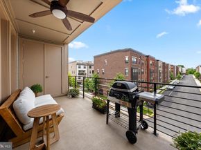 1734 Mckenna Point Drive 1608, Mclean VA 22102