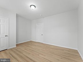 906 S Fairhill Street, Philadelphia PA 19147