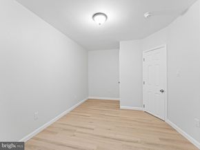 906 S Fairhill Street, Philadelphia PA 19147