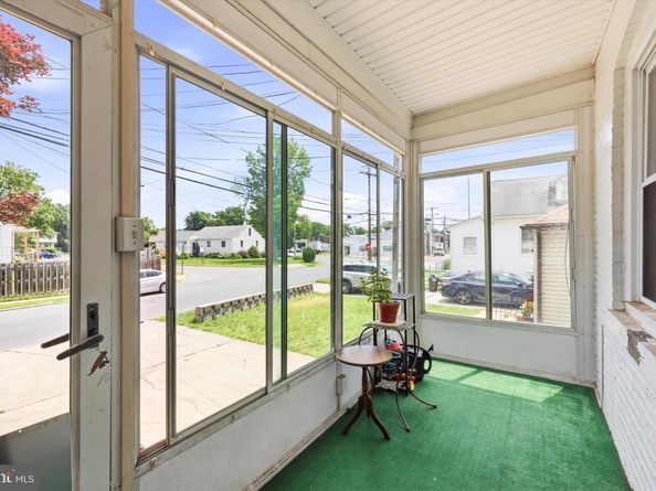 209 Amosland Road, Holmes PA 19043
