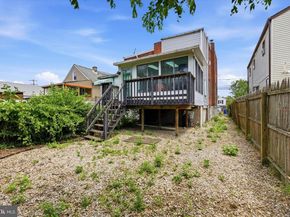 209 Amosland Road, Holmes PA 19043