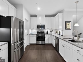 53 Griffin Way, Yardley PA 19067