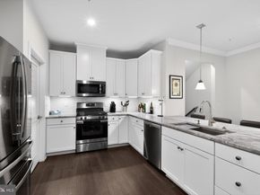53 Griffin Way, Yardley PA 19067