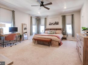 2127 Glacier Road 86, Herndon VA 20170