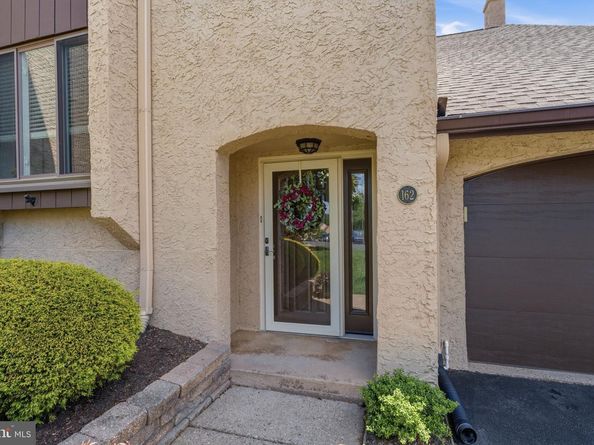 162 Golf Club Drive, Langhorne PA 19047