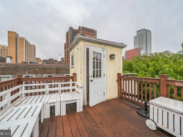 218 S Delhi Street, Philadelphia PA 19107