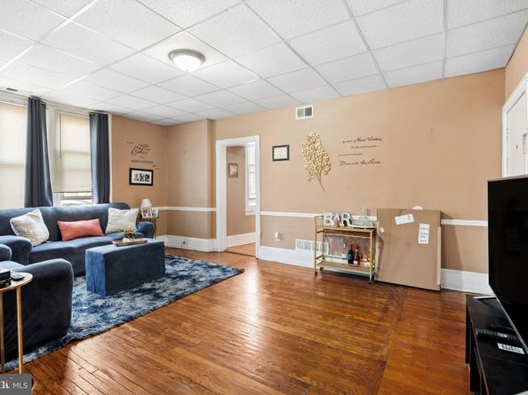 4600 Wayne Avenue, Philadelphia PA 19144