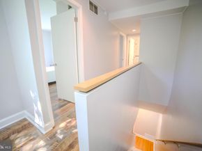 1037 Bainbridge Street, Philadelphia PA 19147
